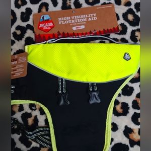 Arcadia trail floatation aid and travel harness with compass for small dog